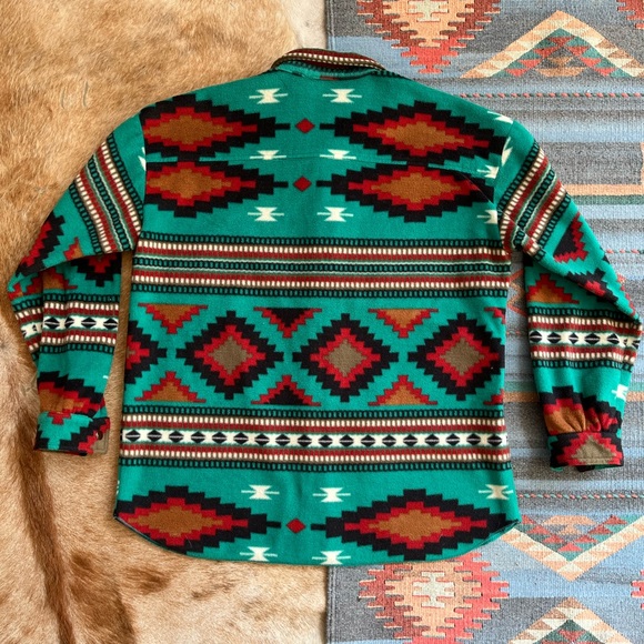 Western Style Button Up - Picture 4 of 4